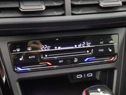 Volkswagen Polo 2.0 TSI 152KW DSG GTI 25 ANIVERSARIO 207 5P