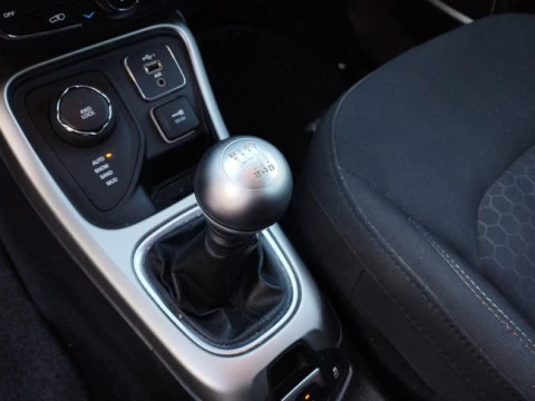 Jeep Compass 2.0 Mjet 103kW Longitude 4x4