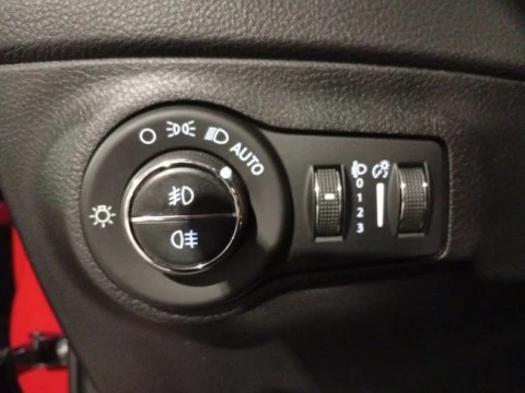 Jeep Compass 2.0 Mjet 103kW Longitude 4x4