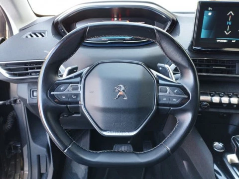 Peugeot 3008 1.5 BlueHDi 96kW S&S Allure Pack EAT8