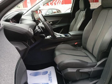 Peugeot 3008 1.5 BlueHDi 96kW S&S Allure Pack EAT8