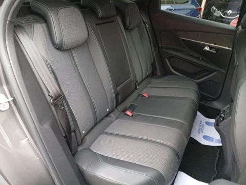 Peugeot 3008 1.5 BlueHDi 96kW S&S Allure Pack EAT8