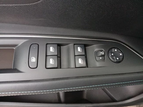 Peugeot 3008 1.5 BlueHDi 96kW S&S Allure Pack EAT8