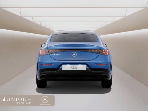 Mercedes-Benz Clase CLA  220 con tecnología híbrida