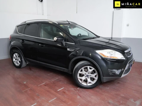 Ford Kuga 2.0 TDCI Titanium 4x4 100 kW (136 CV)