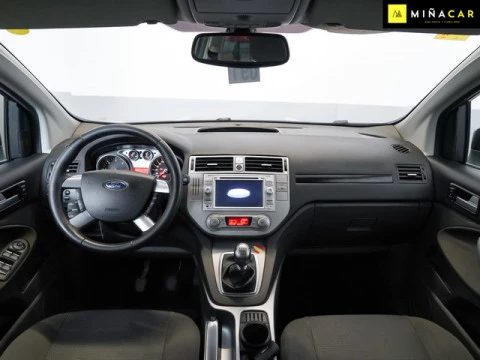 Ford Kuga 2.0 TDCI Titanium 4x4 100 kW (136 CV)