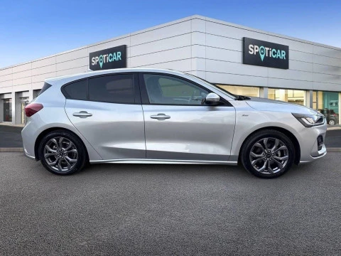 Ford Focus 1.0 Ecoboost MHEV 92kW ST-Line