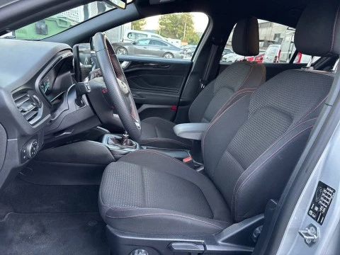 Ford Focus 1.0 Ecoboost MHEV 92kW ST-Line