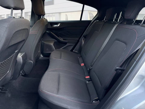 Ford Focus 1.0 Ecoboost MHEV 92kW ST-Line