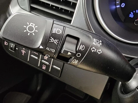 Kia XCeed 1.0 MHEV Drive 85kW (115CV)