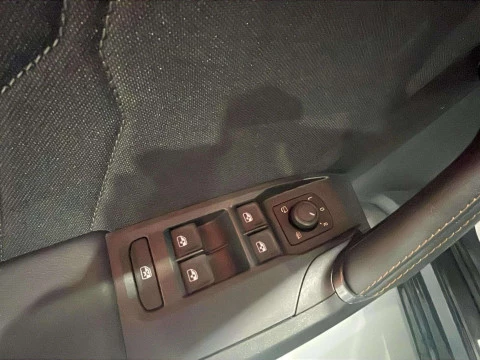 Cupra León 1.5 ETSI MHEV 110KW DSG 150 5P