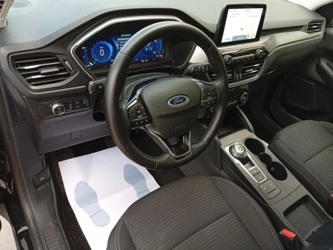 Ford Kuga Titanium 2.5 Duratec FHEV 140kW Auto