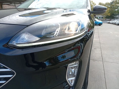 Ford Kuga Titanium 2.5 Duratec FHEV 140kW Auto