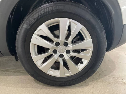 Peugeot 3008 1.2 PURETECH 96KW (130CV) ACTIVE S&S