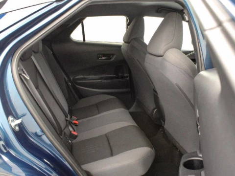 Toyota C-HR CH Toyota C-HR - NG24