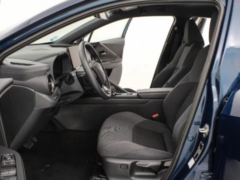 Toyota C-HR CH Toyota C-HR - NG24