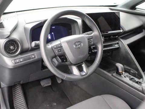 Toyota C-HR CH Toyota C-HR - NG24