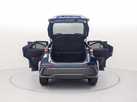 Toyota C-HR CH Toyota C-HR - NG24