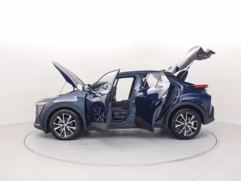 Toyota C-HR CH Toyota C-HR - NG24