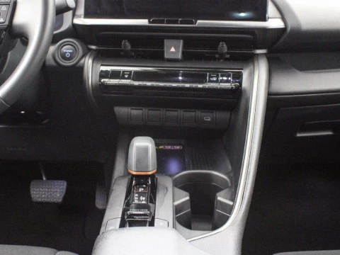 Toyota C-HR CH Toyota C-HR - NG24