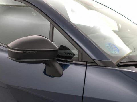 Toyota C-HR CH Toyota C-HR - NG24