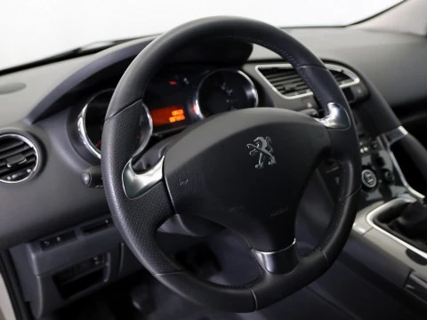 Peugeot 3008 1.6 VTI STYLE 5P
