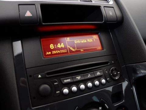 Peugeot 3008 1.6 VTI STYLE 5P