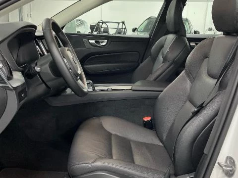 Volvo XC60 XC60 Core, B4 Semihíbrido, Diésel