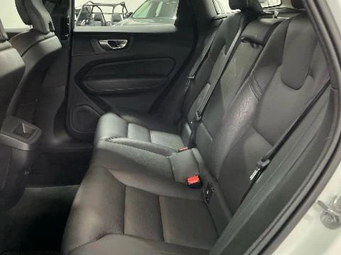 Volvo XC60 XC60 Core, B4 Semihíbrido, Diésel