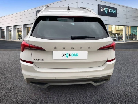 Skoda Kamiq 1.0 TSI 81kW (110CV) Emotion