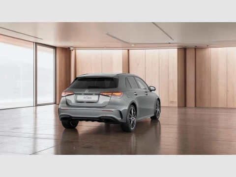 Mercedes-Benz Clase A A 250 e con tecnologia hibrida EQ