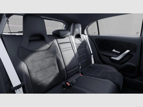 Mercedes-Benz Clase A A 250 e con tecnologia hibrida EQ