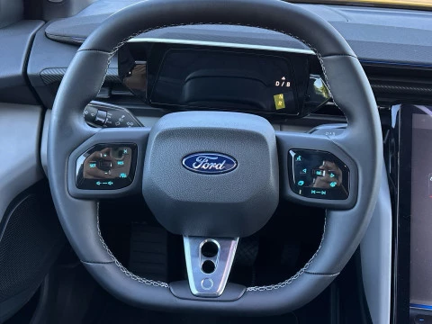 Ford Capri CX740L Premium R. Ext. RWD 77kWh 286CV