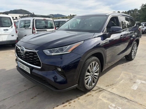 Toyota Highlander 2.5 Advance P. Met. Techo Panorámico