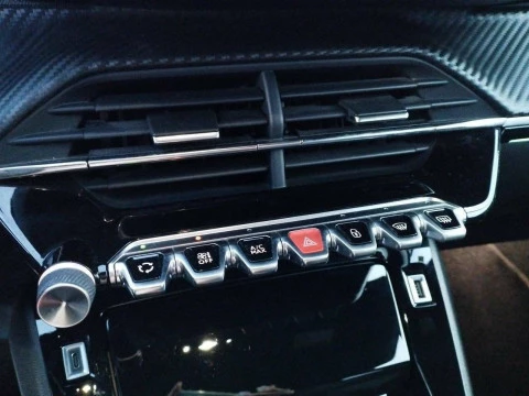 Peugeot 2008 GT Line BlueHDI 130 S&S EAT8