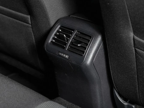 Volkswagen Golf Advance 1.6 TDI 85kW (115CV)