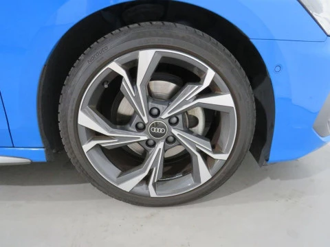 Audi A3 S line 30 TFSI 81 kW (110 CV) S tronic