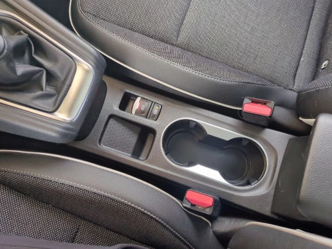 Renault Captur Intens TCe 140CV GPF Micro Híbrido