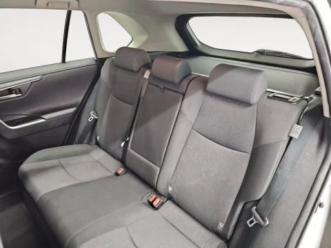 Toyota Rav4 2.5l 220H Advance 4WD