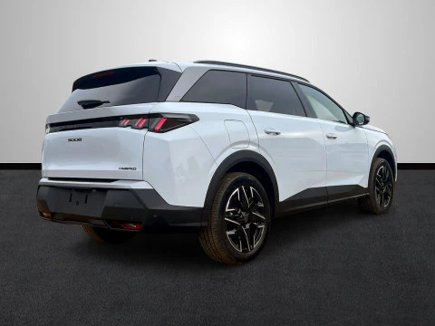 Peugeot 5008 Plug-in Hybrid 1.6 143KW Allure e-DCS7