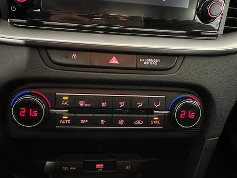 Kia Ceed 1.0 T-GDi 88kW (120CV) Drive