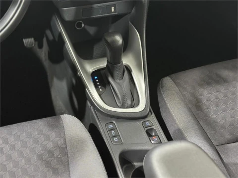 Toyota Yaris 120H 1.5 Active Tech