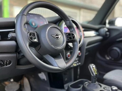 MINI Cooper  SE 135 kW (184 CV)