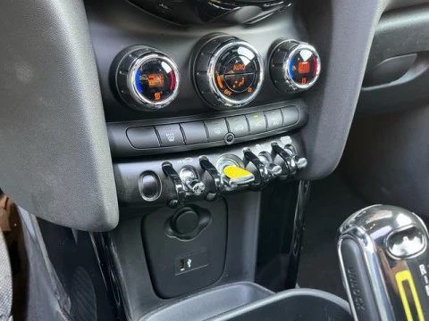 MINI Cooper  SE 135 kW (184 CV)