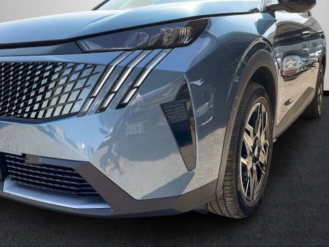 Peugeot 5008 Hybrid 1.2 107KW Allure eDCS6