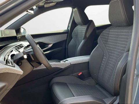 Peugeot 5008 Hybrid 1.2 107KW Allure eDCS6