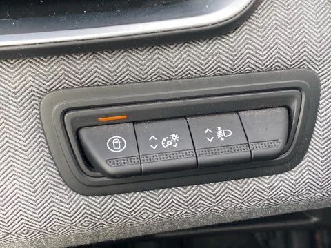 Renault Clio techno Eco-G 100cv (74kW)