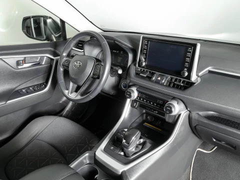 Toyota Rav4 2.5l 220H Advance