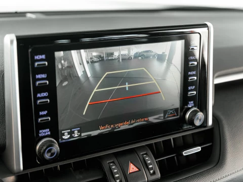 Toyota Rav4 2.5l 220H Advance