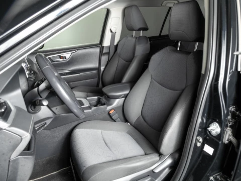 Toyota Rav4 2.5l 220H Advance